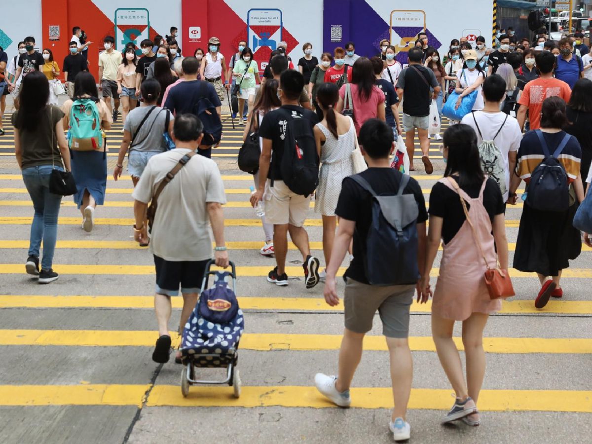 浸大研究：居港逾7年的內地新移民收入與本地港人趨同！高學歷人士無留港長居