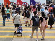 浸大研究：居港逾7年的內地新移民收入與本地港人趨同！高學歷人士無留港長居
