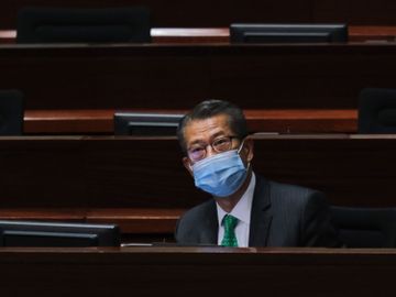 銀色債券2021-財政司司長陳茂波-6月底公布詳情-60歲起可認購-香港財經時報-HKBT