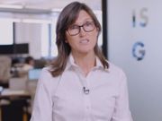 中概股股災 Cathie Wood減持這幾隻股票 預測Tesla升過3000 附女股神最新策略