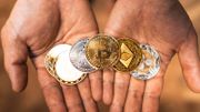 比特幣、以太幣、狗狗幣未升完｜美否決加密貨幣稅改｜史上最貴「狗狗幣熱狗」｜幣市最新行情必讀
