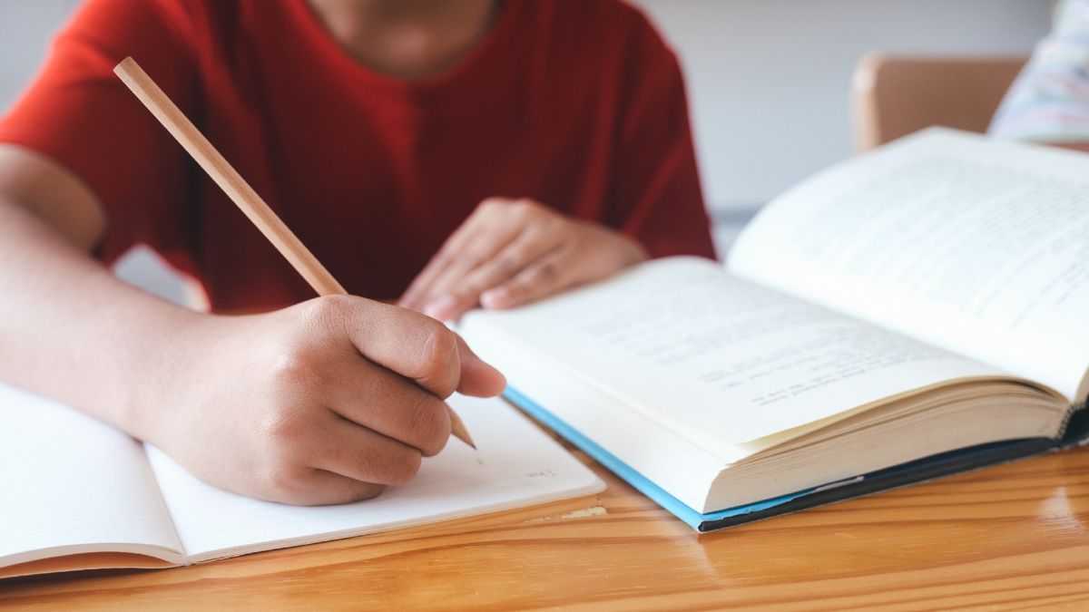 日本小學生股神10歲炒股、1年賺千萬！3個投資技巧其中1個係唔買新股
