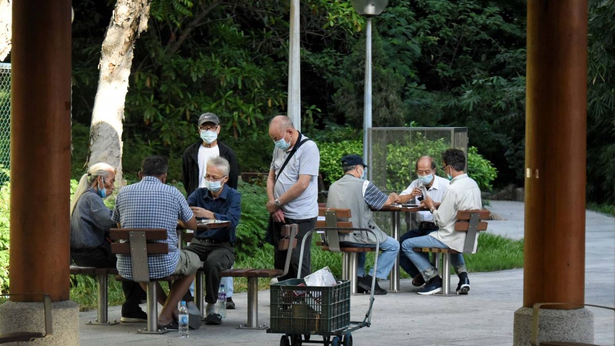 調查：僅1/3受訪港人為退休而儲蓄｜理想退休年齡62歲｜靠4類被動收入養老