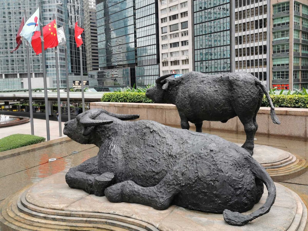 資源股推介2021-舊經濟股-煤炭股-鋼鐵股-中煤能源-兗州煤業-華潤電力-鞍鋼股份-中國神華-江西銅業-港股分析-香港財經時報-HKBT