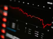 【理財方法】經濟不穩可以點應對？單單儲錢唔足夠 5個金融防禦策略 助你積穀防飢