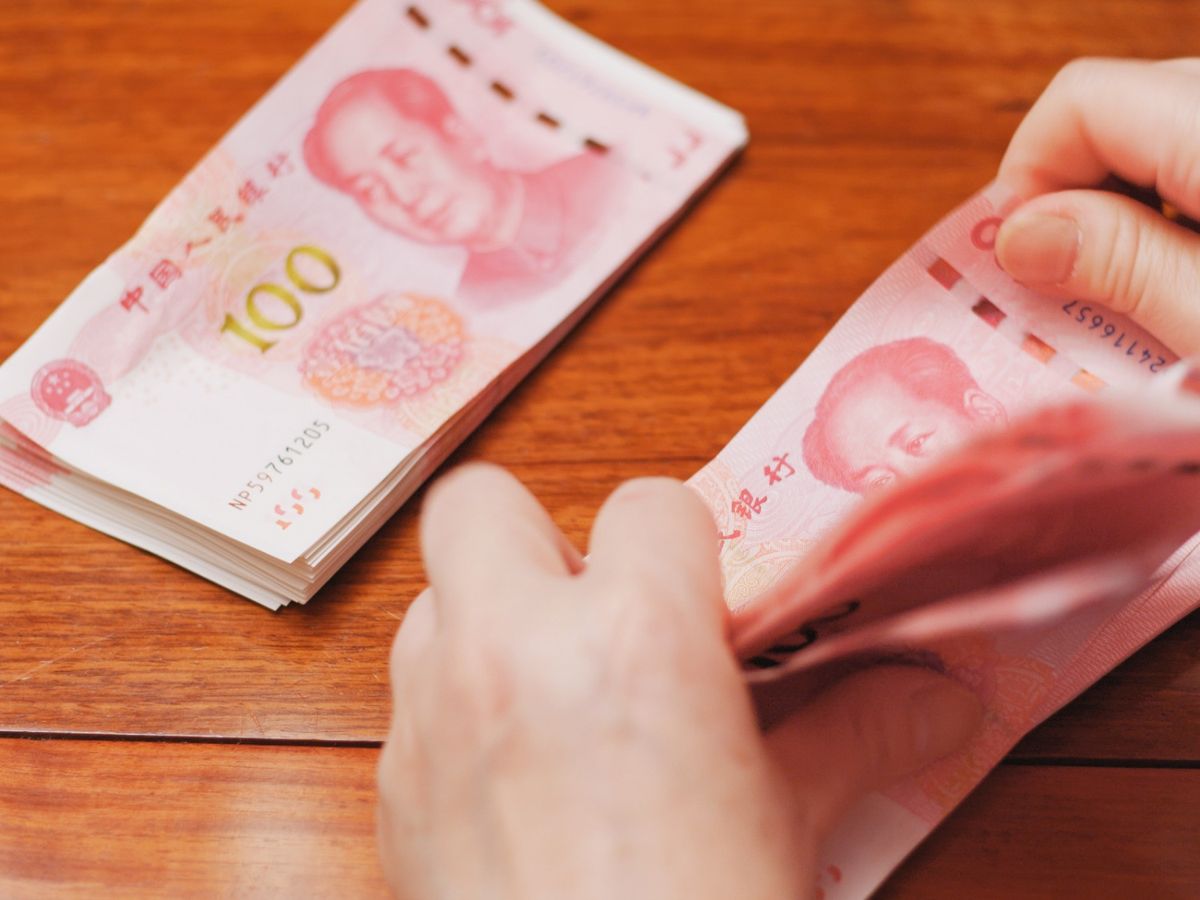 人民幣匯率走勢2021｜30%央行擬增持人仔、8間銀行人民幣定期優惠＋賺到盡注意2件事