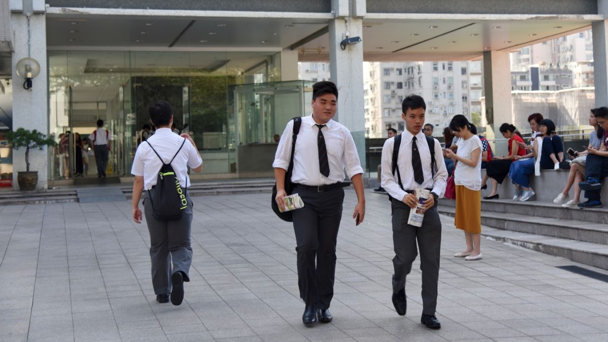 Back to school 2021｜ 港鐵推網上申請及延續學生八達通優惠