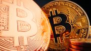 比特幣重上5萬美元｜摩通CEO：Bitcoin像「愚人金」｜3間美國銀行推加密貨幣服務