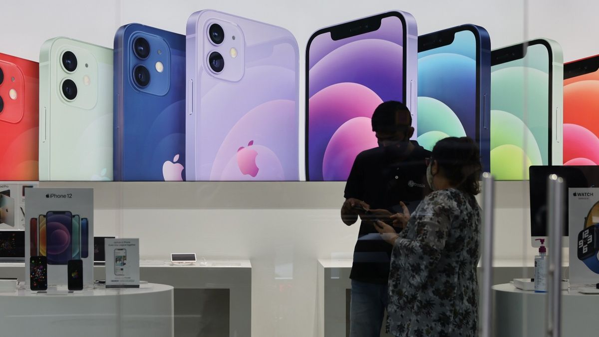 港人平均要返9.54日工先買到一部iPhone 13 Pro｜各行業最新薪酬指數，睇你有無Underpaid 
