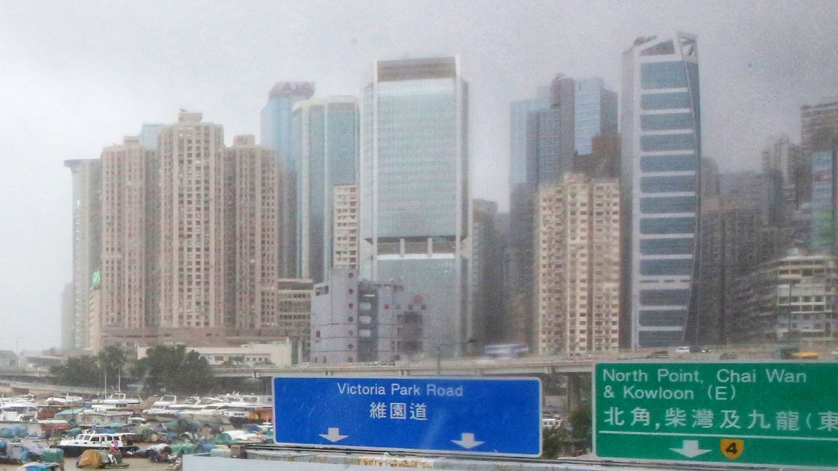 香港不斷有人離開及移入！78%準「新香港人」現階段考慮買樓｜解決移難