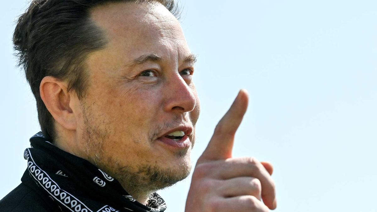 馬斯克兩度發內部電郵：容許下屬上班聽歌｜惟員工有3件事辦不到 即炒無情講