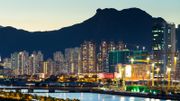 香港樓市2022｜通關在即！逾5成受訪港人靜觀其變！內地客及新港人已偷步入市