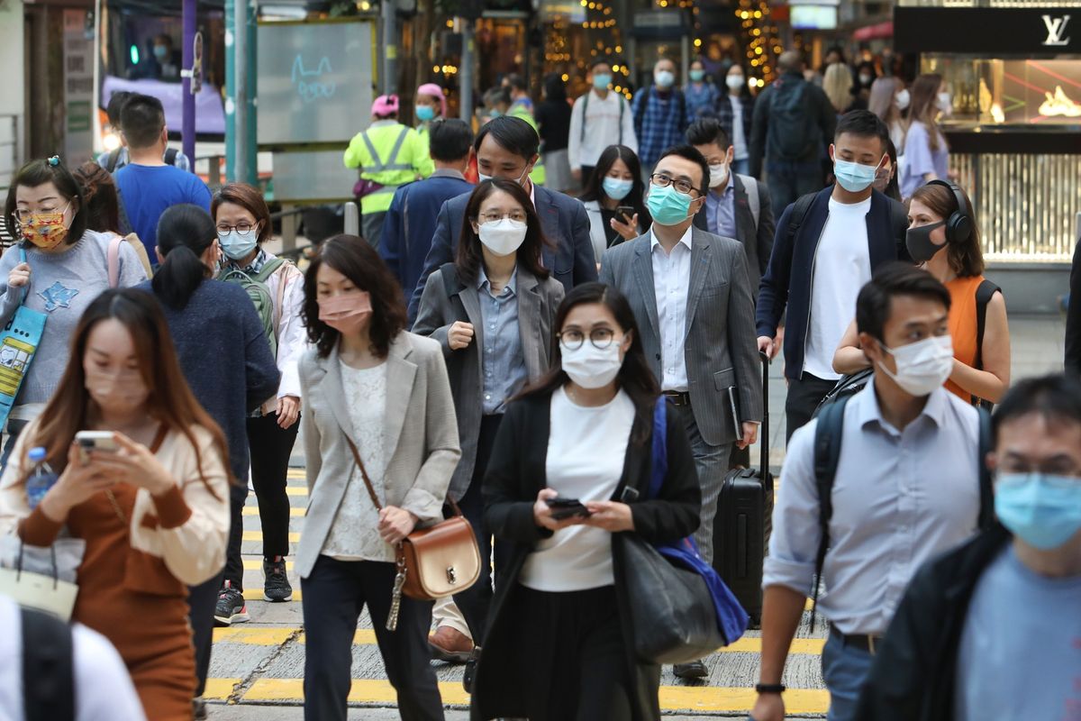 JobsDB薪酬調查2022｜香港打工仔明年平均加薪1.7%｜I.T、銀行加超過3%！22個工種加薪幅度一覽 