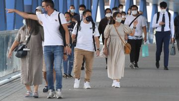 調查, 6成半受訪香港家庭月入4萬以上, 焦慮抑鬱症狀出現率較低, 香港財經時報