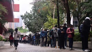 第五波疫情, 醫管局, 新變種病毒, Omicron, 香港疫情, 許樹昌, 單日確診破千, 香港財經時報HKBT