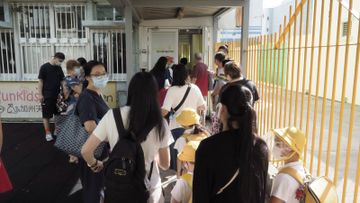 楊潤雄, 9成學生打齊針可全日面授, 林鄭月娥, 全民強檢, 強制檢測, 疫苗通行證, 康復者, HKBT, 香港財經時報