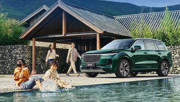 理想汽車, 加價, 可緩解成本壓力, 將受惠於兩會政策, 目標價, 有聲有識, 鄧聲興, HKBT, 香港財經時報