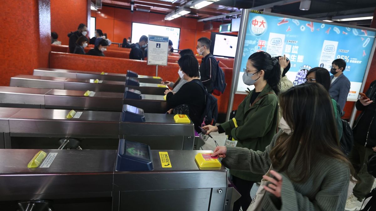 【港鐵票價2022】8大乘車優惠｜早晨折扣、轉乘優惠...｜一年可慳730港元｜全月通、都會票價格一覽