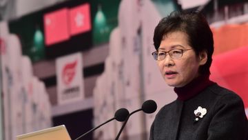 林鄭月娥, 全民檢測, 強檢, 社交距離措施, 防疫措施, 打針, 防疫記者會, HKBT, 香港財經時報