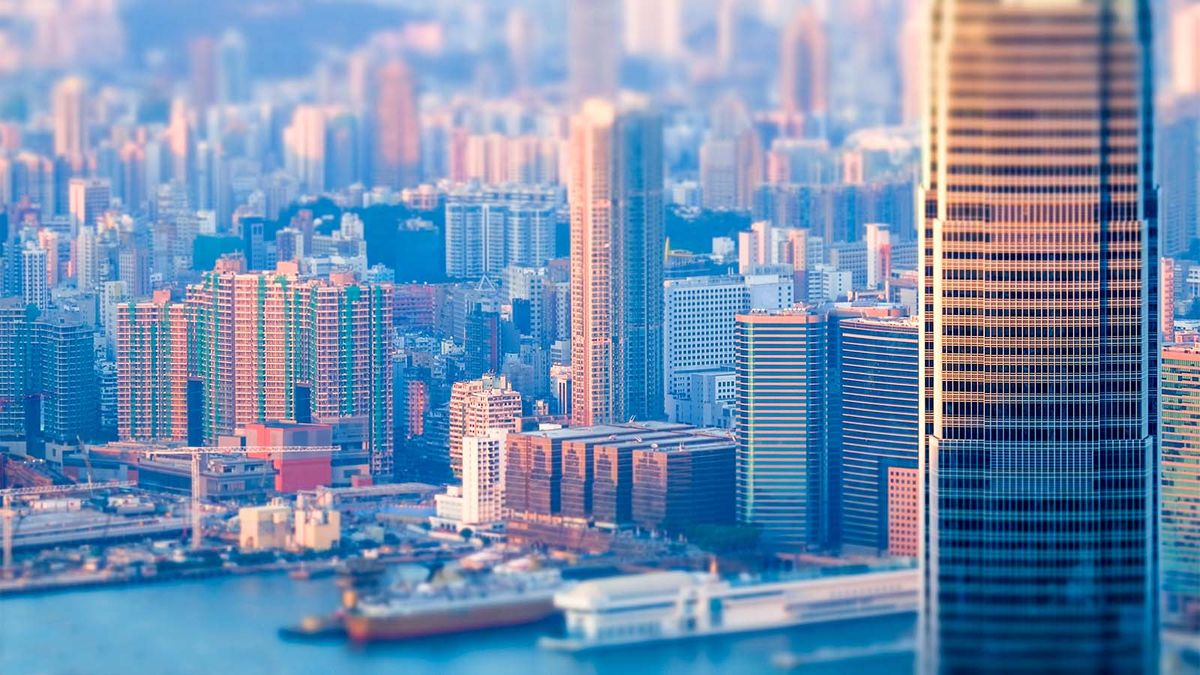 酒店差餉租值暴跌之際 物業估值僅微跌...揭示專業監管失靈？｜華語產經