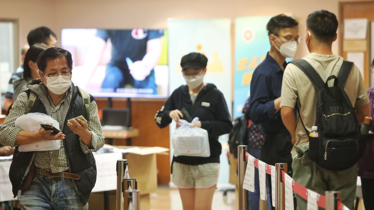 【防疫服務包】領取時間最後今日！林鄭月娥：歡迎家長領取快測套裝！附地址＋開放時間