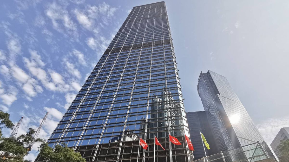 【藍籌股2022】長和系藍籌四寶全線升｜長和、長實、長建、電能：比增長鬥股息！揀進取、平穩、收息之選 