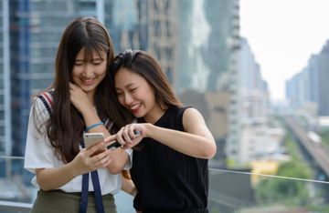 Work, life, balance調查2022, 香港, kisi, 過度疲勞, 杜拜, 歐洲, 新加坡, HKBT, 香港財經時報