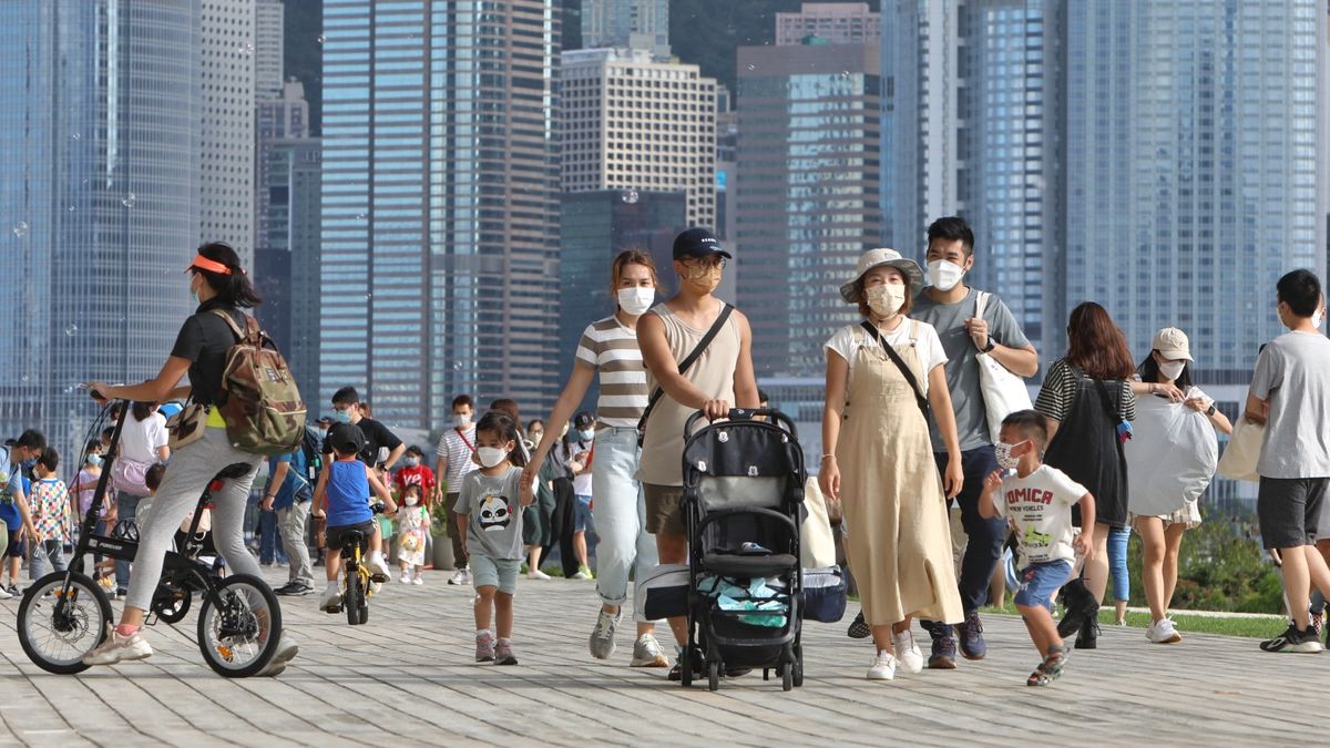 消費券優惠｜八達通拎消費券額外多200元！用埋港鐵、銀行等優惠再多2,200元回贈！領取方法教學