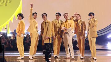 BTS, 防彈少年團, 休團, 經理人公司, HYBE, 股價, 韓國, 娛樂企業, 商業價值, 華語產經, 盧銘恩, HKBT, 香港財經時報