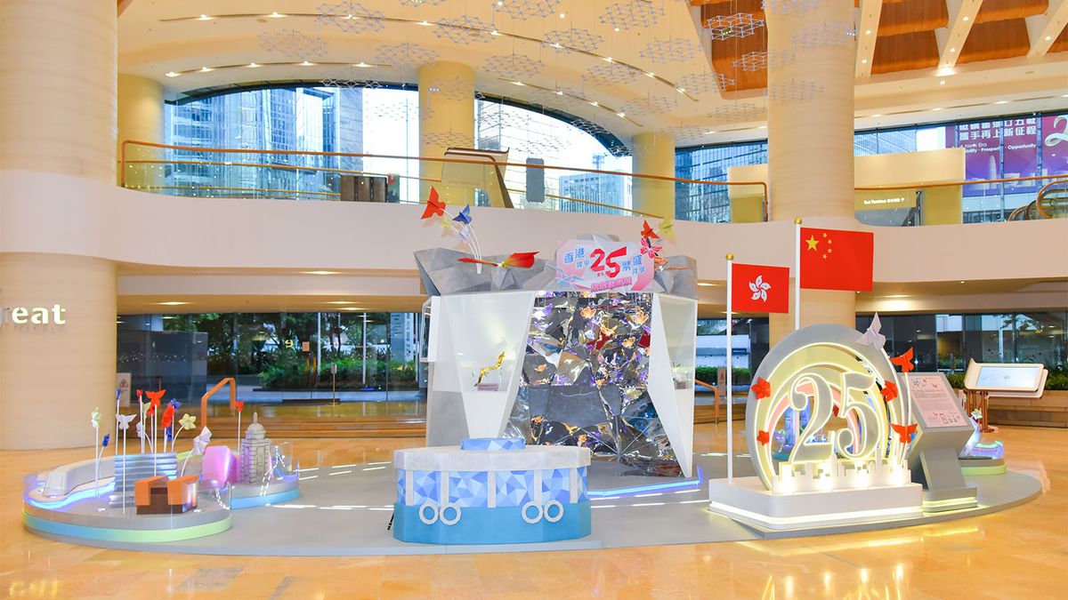 太古廣場摺紙藝術展賀香港回歸 展現25年繁榮面貌 現場免費派摺紙工作包