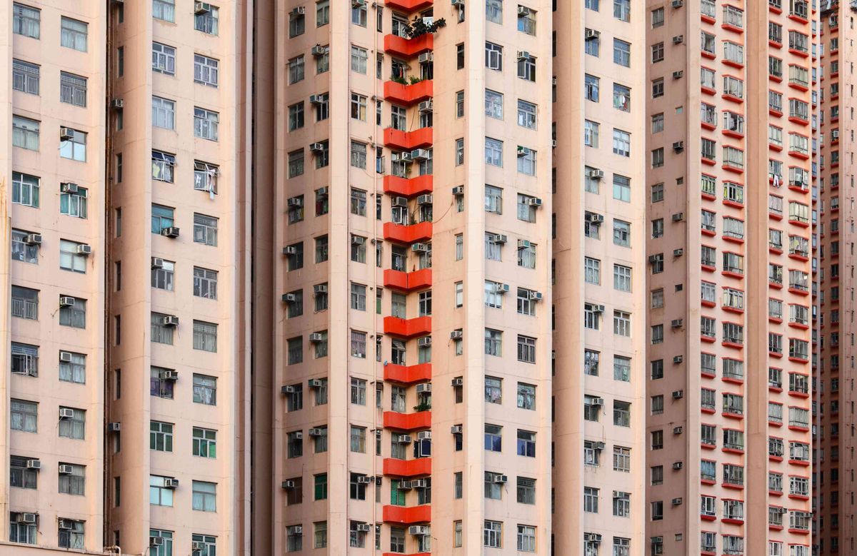 香港樓市2022｜穆迪：料全年跌5%-7%、美銀預測明年至少跌10%｜3類要素揀地產股