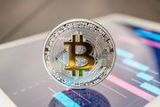 比特幣拋售潮｜有礦工出讓14,000個Bitcoin、Tesla沽75%持倉要錢唔要貨｜調查：6成人料見10,000美元
