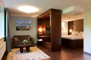 香港酒店排名2022｜旅遊雜誌Travel+Leisure公布2022年十大最佳香港酒店，香港staycation熱潮的半島、四季酒店僅得第5及第3名，第1名酒店已近60年歷史。