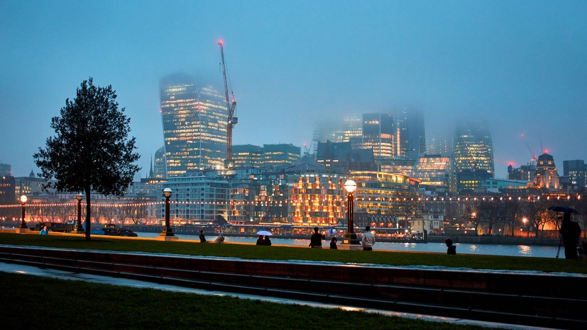 英國樓市｜倫敦Zone1樓價跌10%！倫敦外圍雷丁成移英港人新寵｜環球琪談