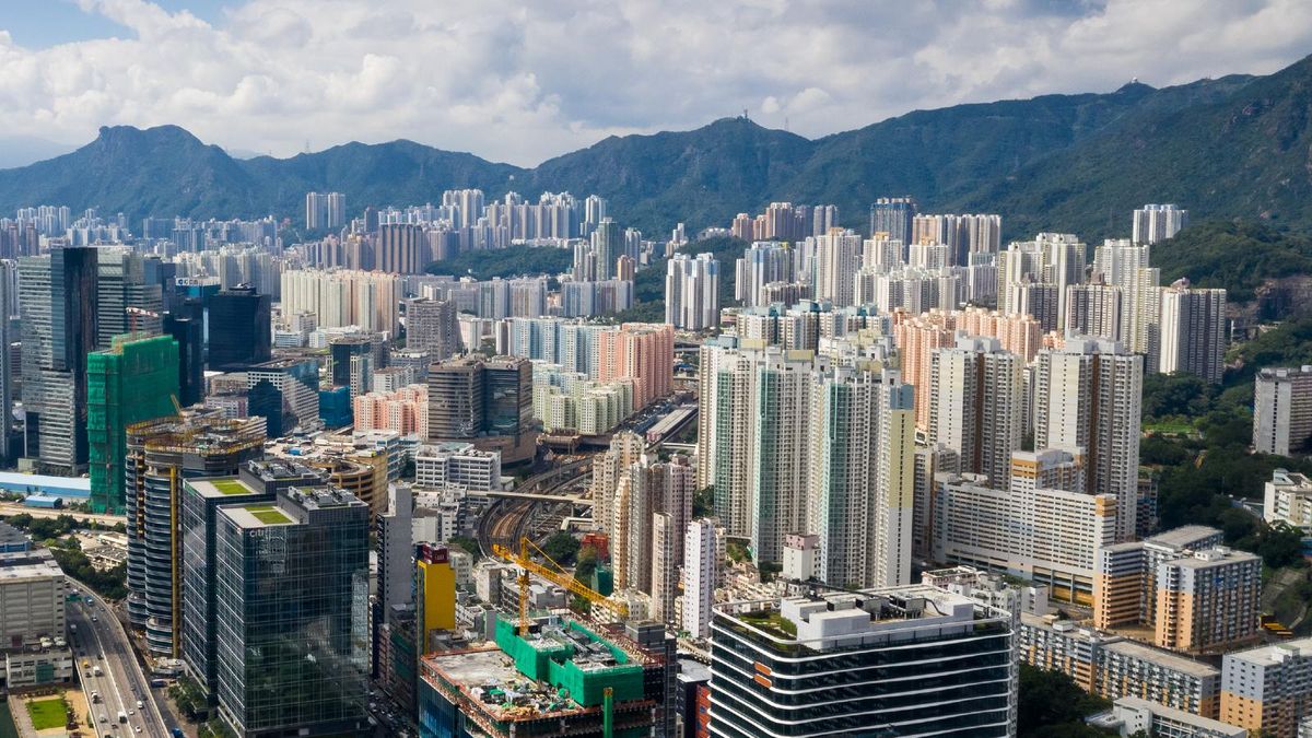 理財個案｜40歲夫婦香港自住樓未供完！但有3間已Full Paid英國樓、想再錢搵錢｜龔成教室