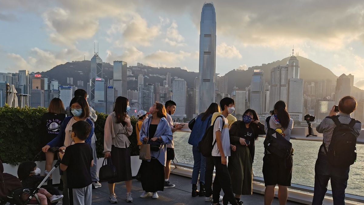 港股分析-35年10月股災月統計-26升9跌-5隻防守高息股點評