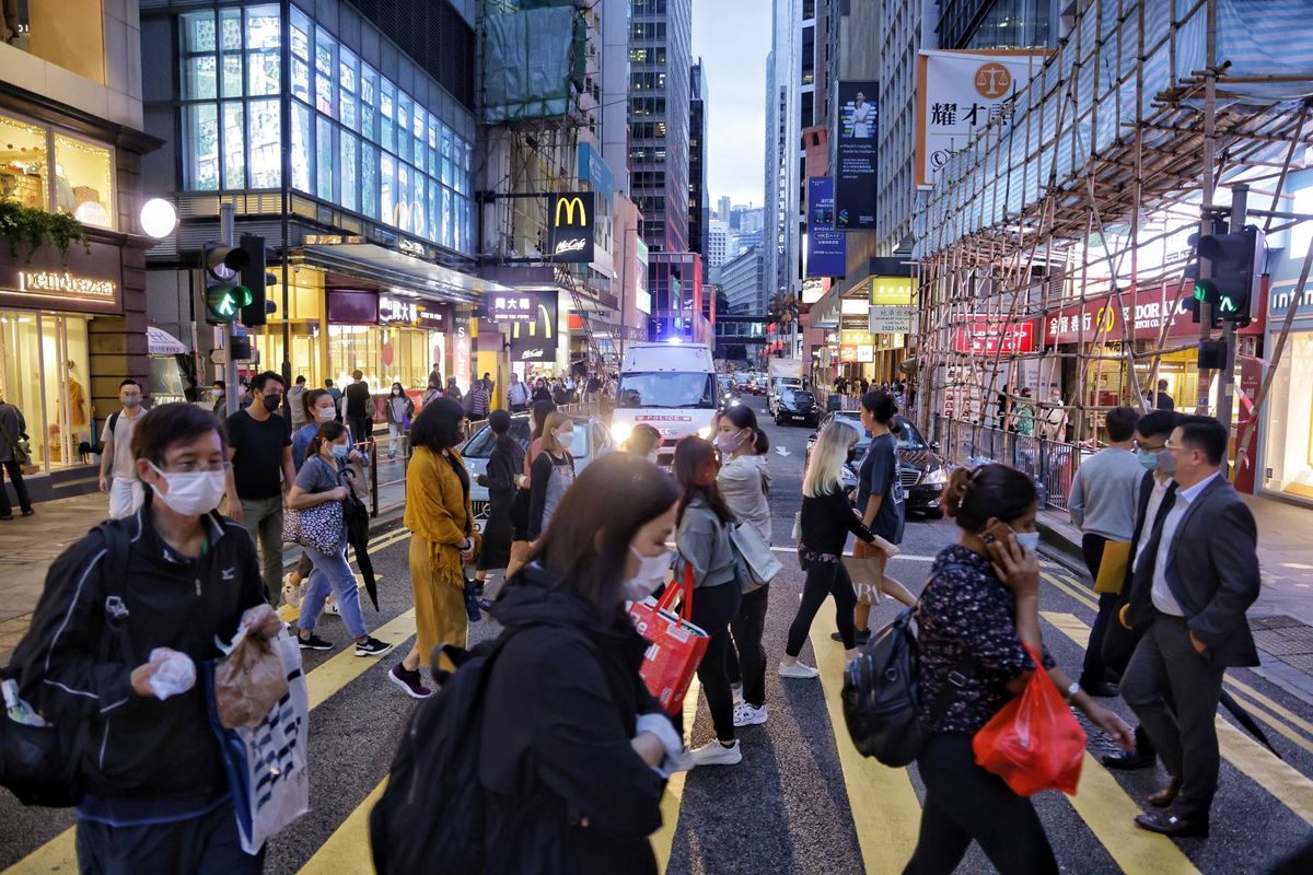 職場攻略｜JobsDB調查報告：香港打工仔明年平均加薪1.6%、6個至強工種最多加3.7%！3招轉工轉行博加薪秘技