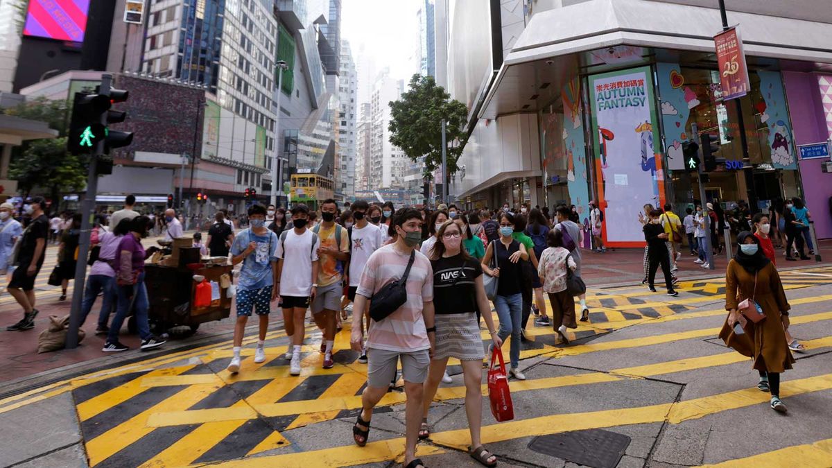 薪酬趨勢｜香港收入中位數：男21000元、女18000元｜各行比較