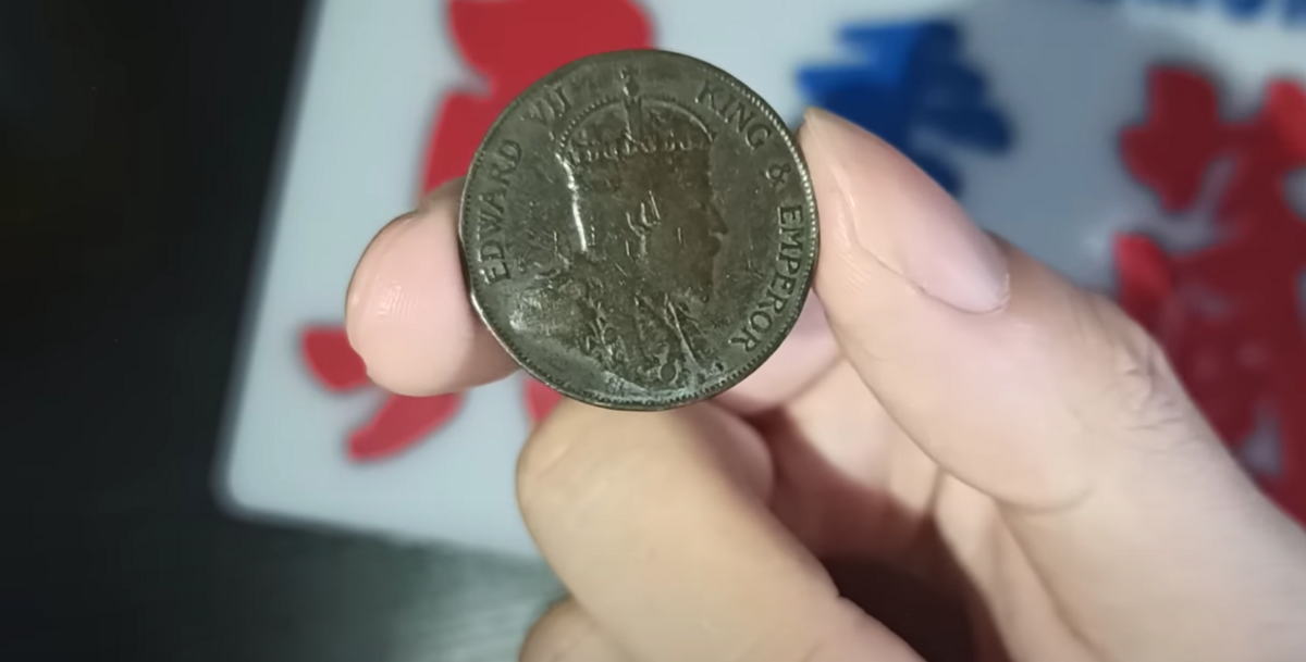 香港紙幣, 香港硬幣, 港元, 英女皇, 伊利沙伯二世, 女皇頭, 男人頭, 英皇愛德華七世, 升價可達100萬倍, HKBT, 香港財經時報