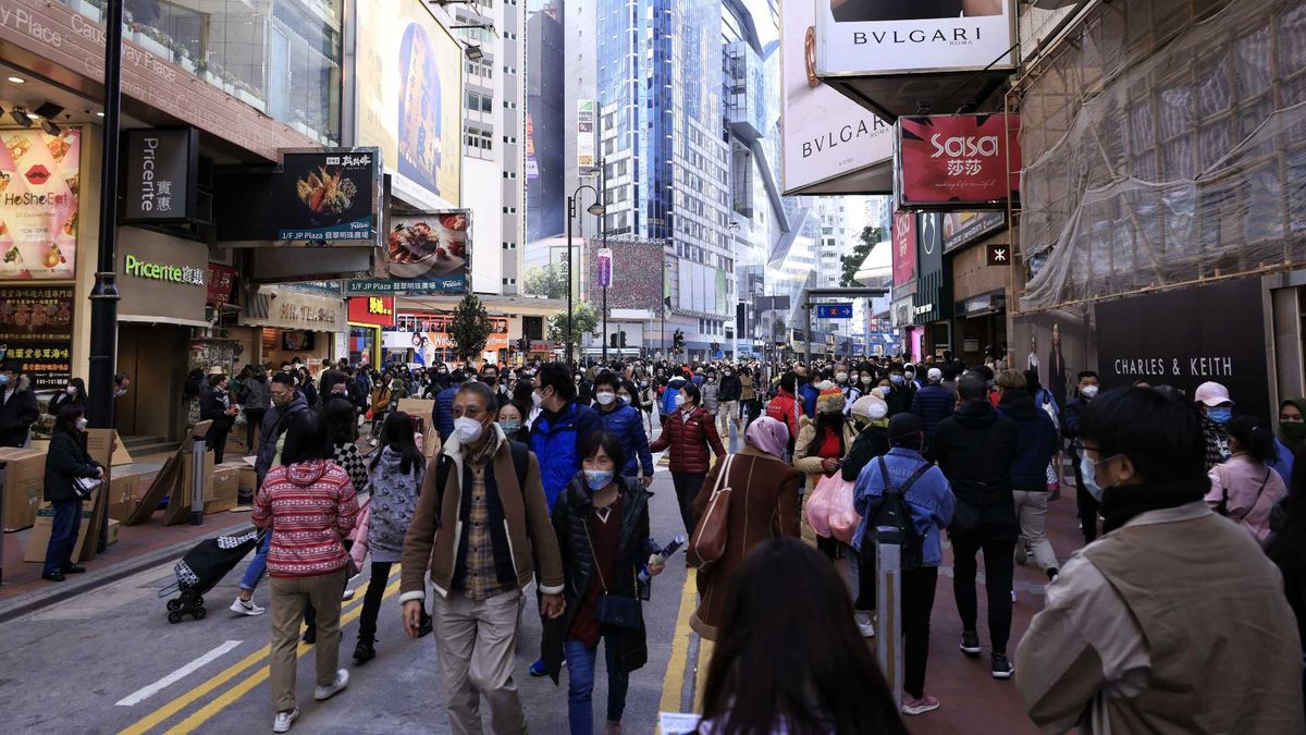 薪酬趨勢｜香港最新入息中位數：男比女多6,000元｜家庭月入中位數減少300元｜9個行業收入變化列表