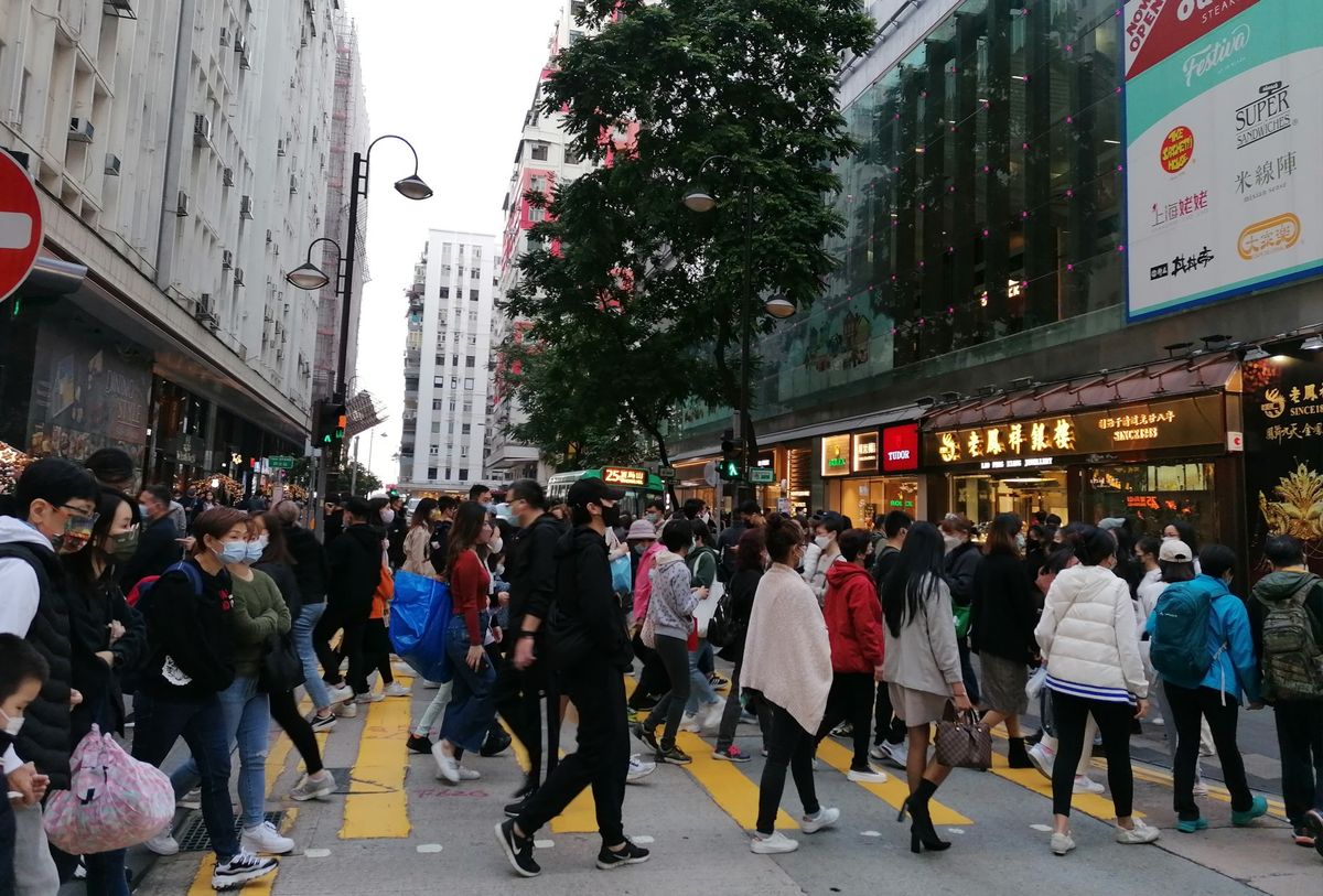 港元定期｜活期＋定存優惠合集：14天、3個月、7個月...｜一年收息可高達15萬！10間銀行存息格價