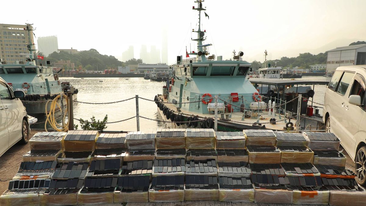 香港海關招聘公務員｜小輪助理員月薪16,980元｜毋須大學畢業、有視力標準｜附申請方法