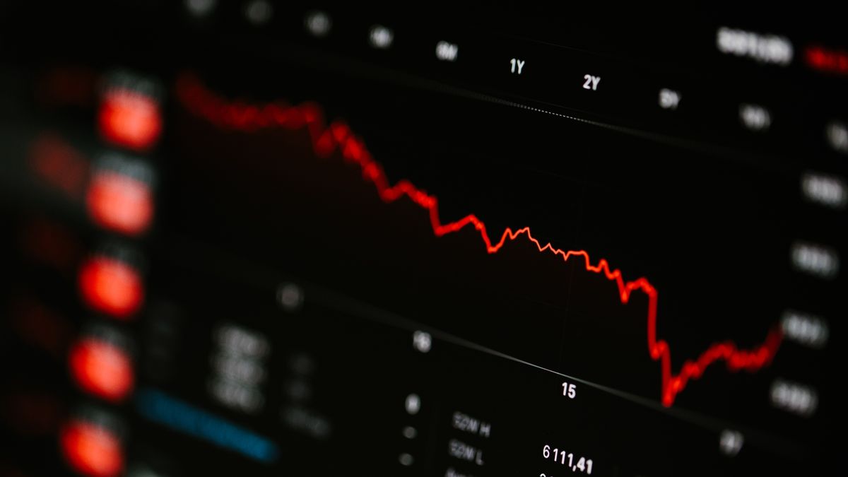 理財個案｜投資新手經歷兩次股災！靠1個方法投資組合將回到正數｜龔成教室