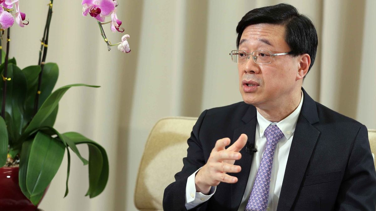 特首政策組招聘｜研究員及助理月薪32,545至68,975元、負責數據搜集及分析工作｜附申請方法 