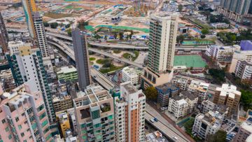 港股分析, 香港樓市望今年U彈, 5隻力追落後地產股, 息率8厘博財息兼收, HKBT, 香港財經時報