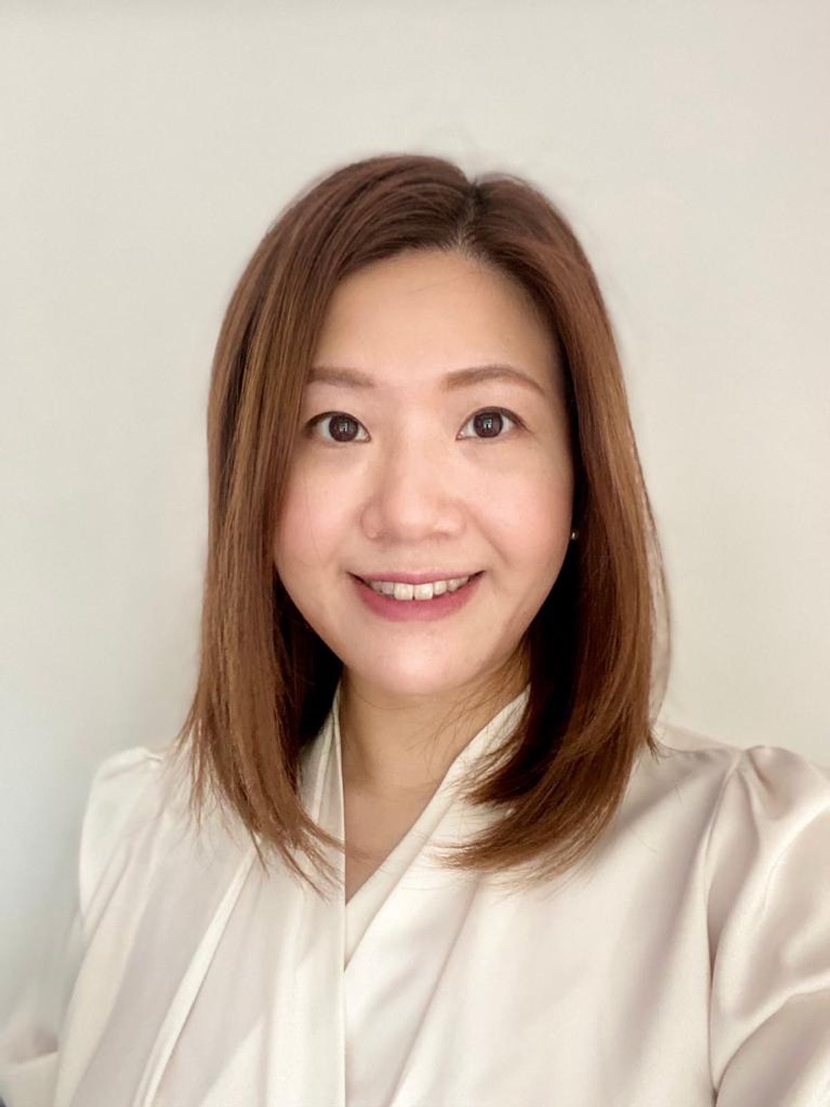 註冊視光師第1部份李倩歡, 香港財經時報