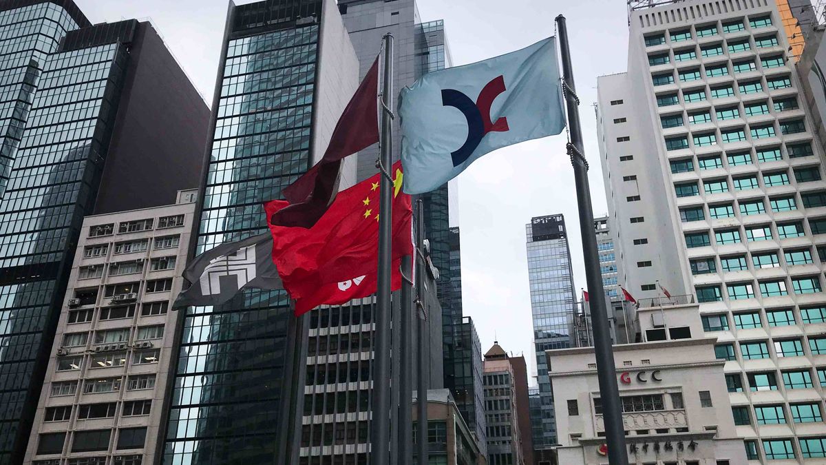 港股分析｜美國加息減慢合預期、一個因素對恒指影響更大｜專家薦2隻收息股：息率最高8厘