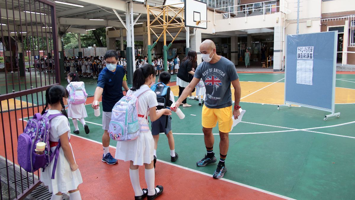 教育局招聘｜助理經理月薪32,545元  兩大優先條件、處理學生津貼的申請｜附申請方法 