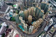 香港樓市2023｜樓價20年升近400%！3萬蚊人工買唔起300呎蝸居、30歲以下又未必抽到居屋！一個方法解困