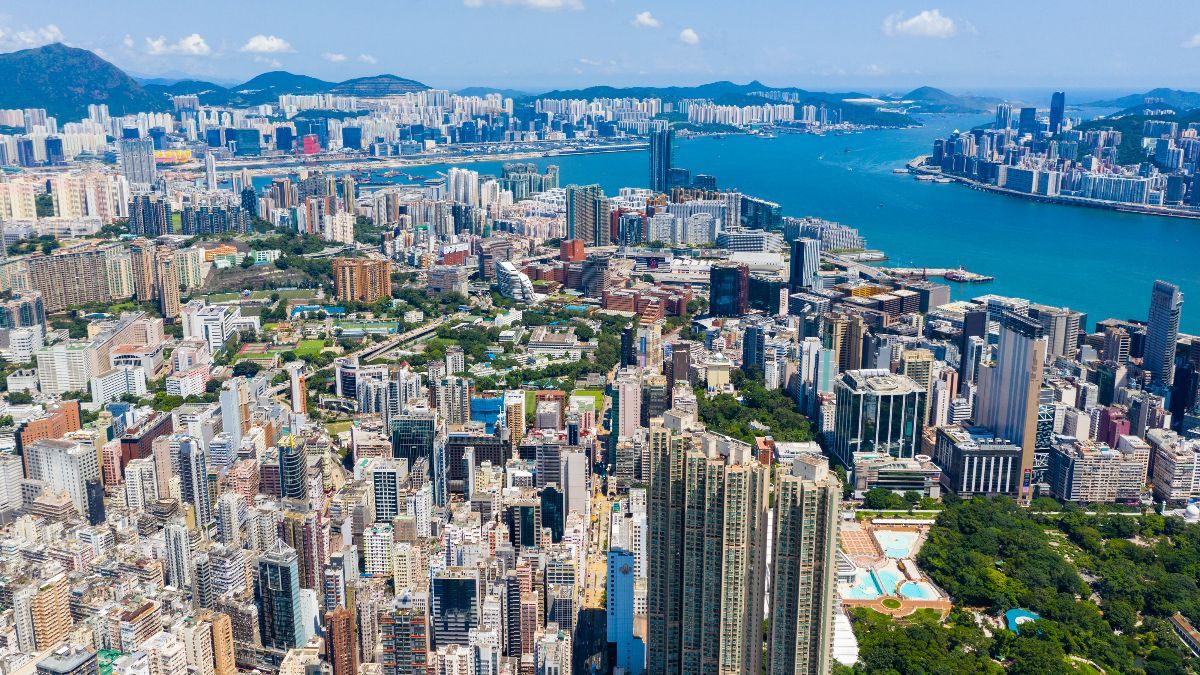 港股推薦｜長江基建大量現金 負債淨額低！目標價50元投資策略｜有聲有識